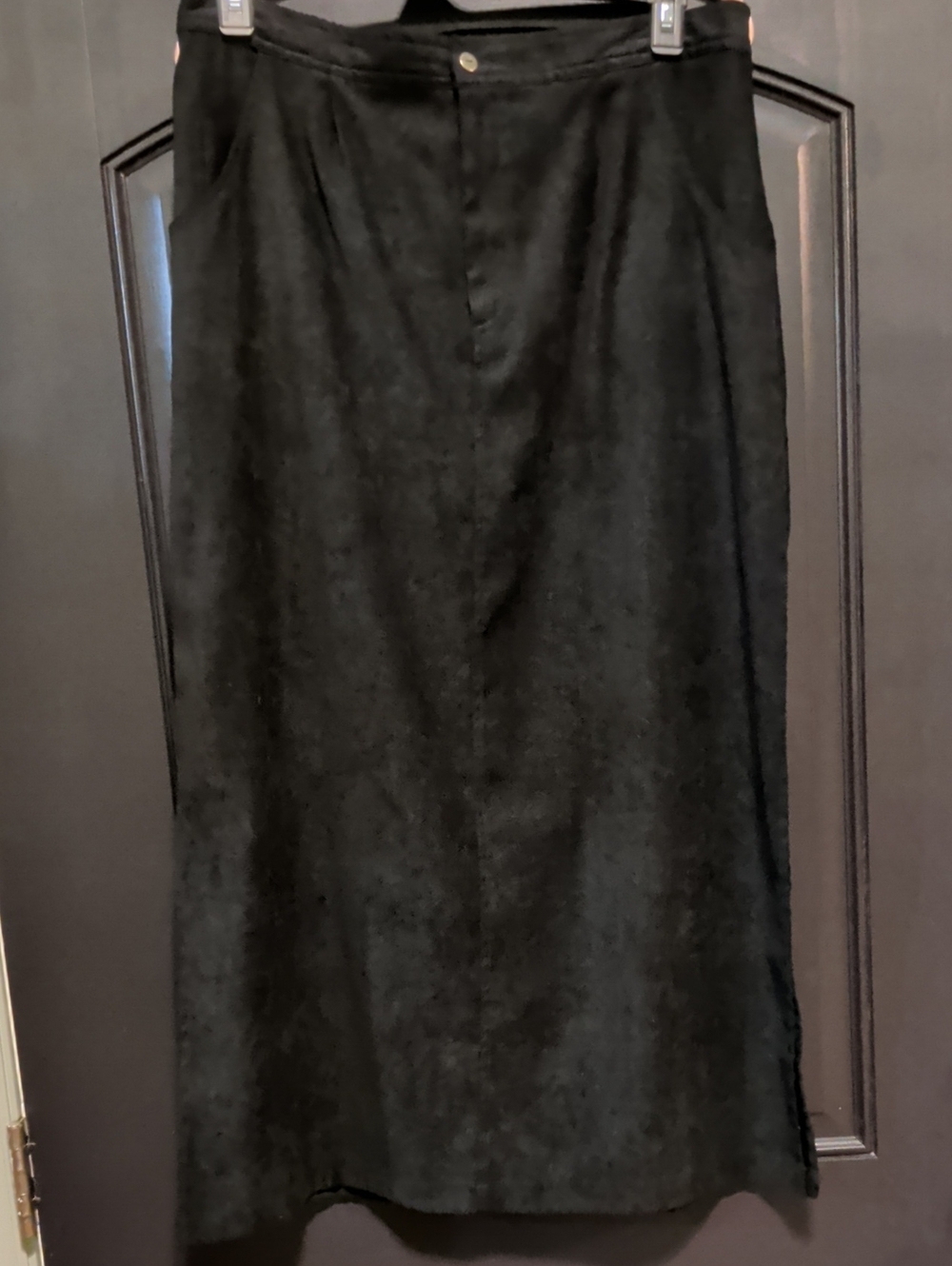 erin london Black Midi Pencil Skirt